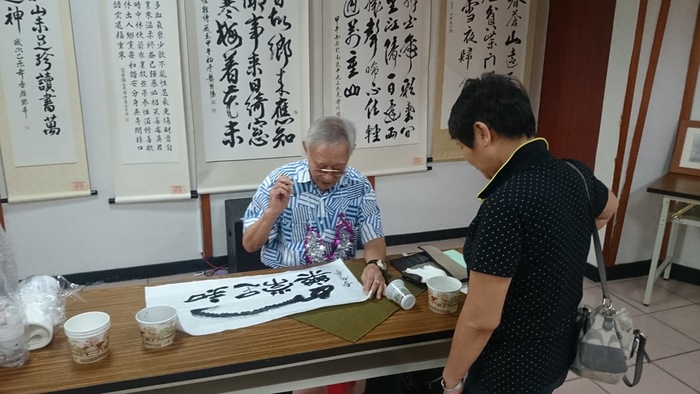 圖片說明